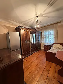 Satılır 4 otaqlı mənzil 100 m²