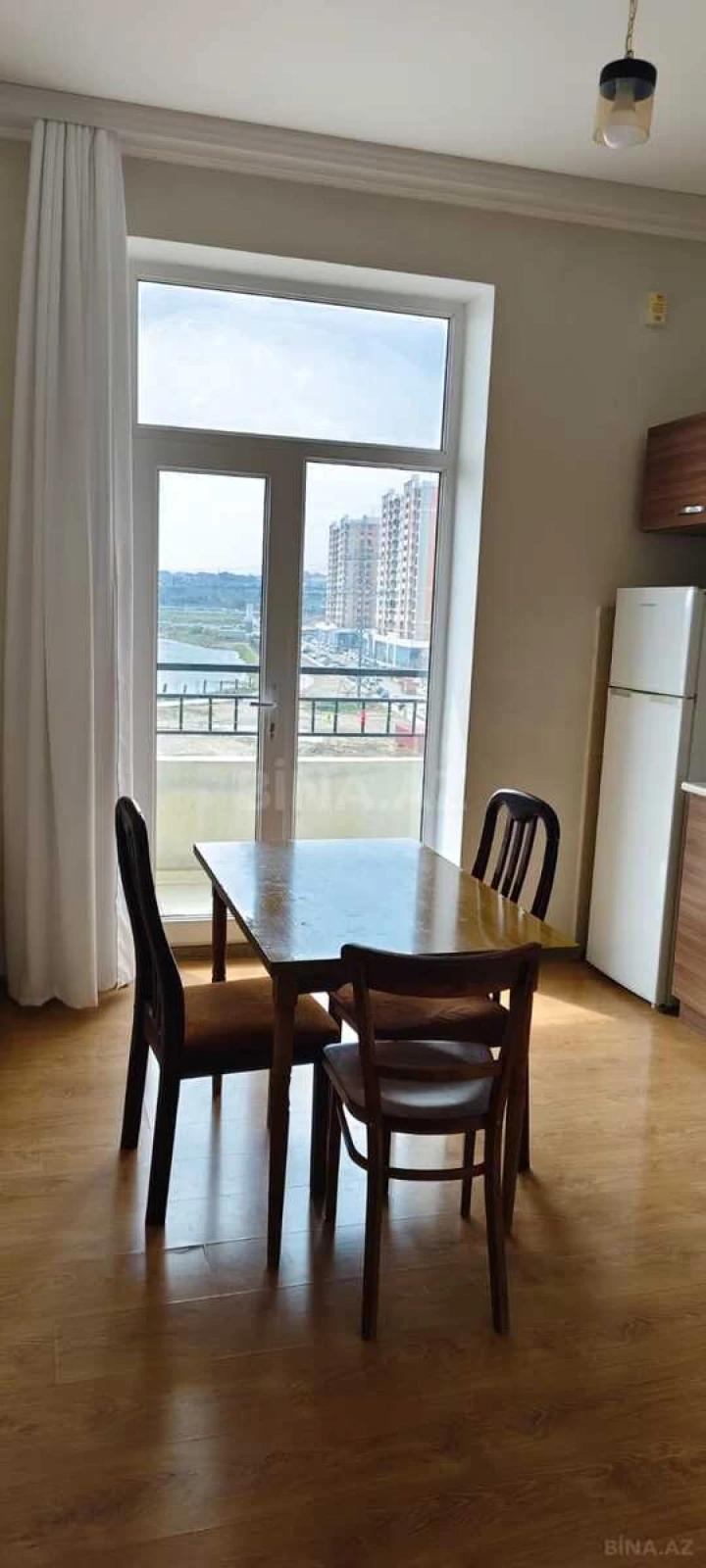 Kirayə verilir 3 otaqlı mənzil 85 m²