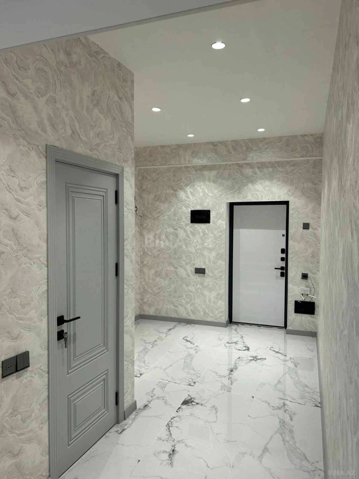 Kirayə verilir 3 otaqlı mənzil 105 m²