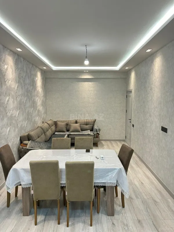 Kirayə verilir 3 otaqlı mənzil 105 m²