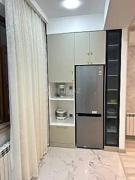 Kirayə verilir 3 otaqlı mənzil 105 m²