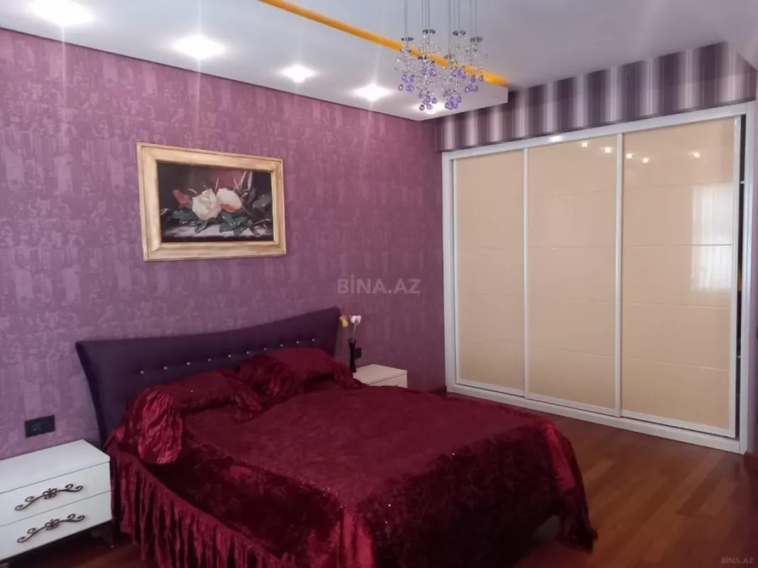 Satılır 6 otaqlı həyət evi 280 m²