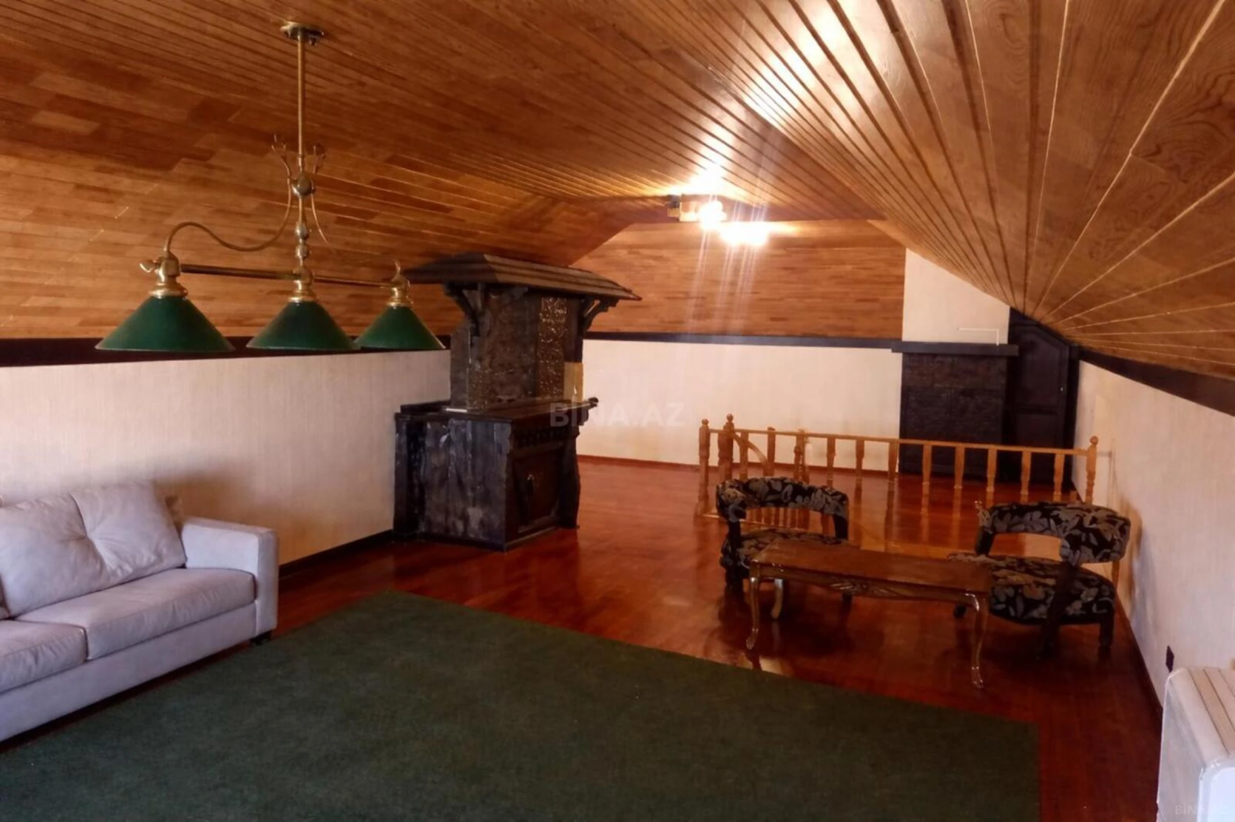 Satılır 6 otaqlı həyət evi 280 m²