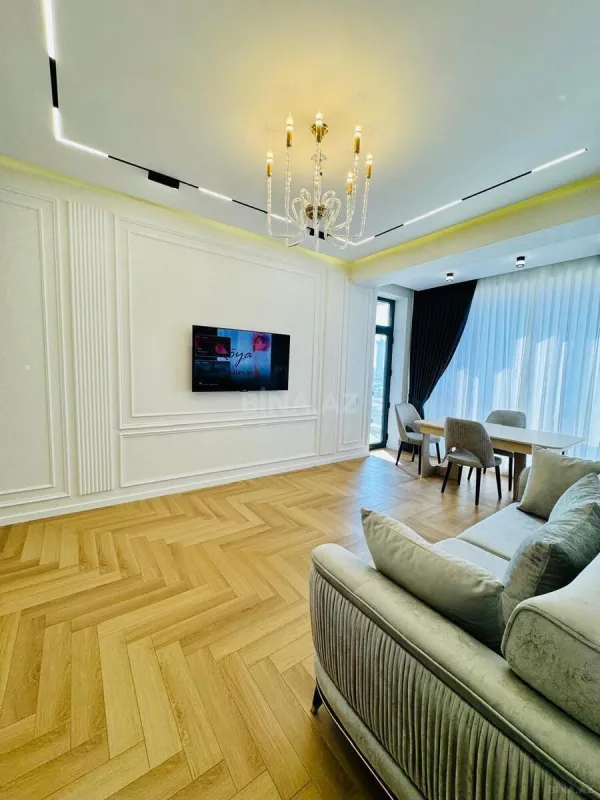 Kirayə verilir 3 otaqlı mənzil 120 m²