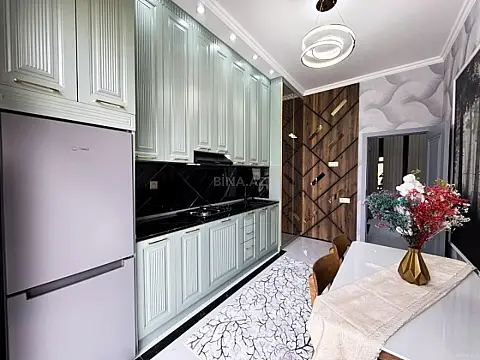 Satılır 3 otaqlı mənzil 106 m²