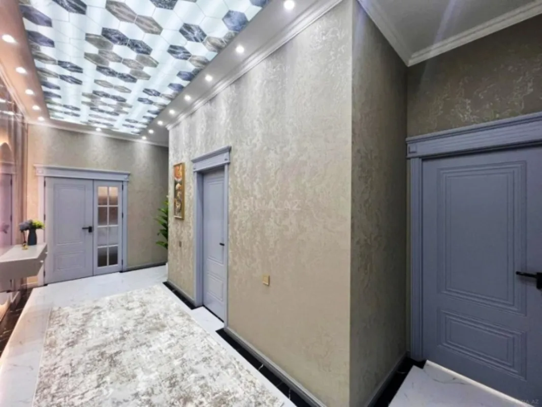 Satılır 3 otaqlı mənzil 106 m²