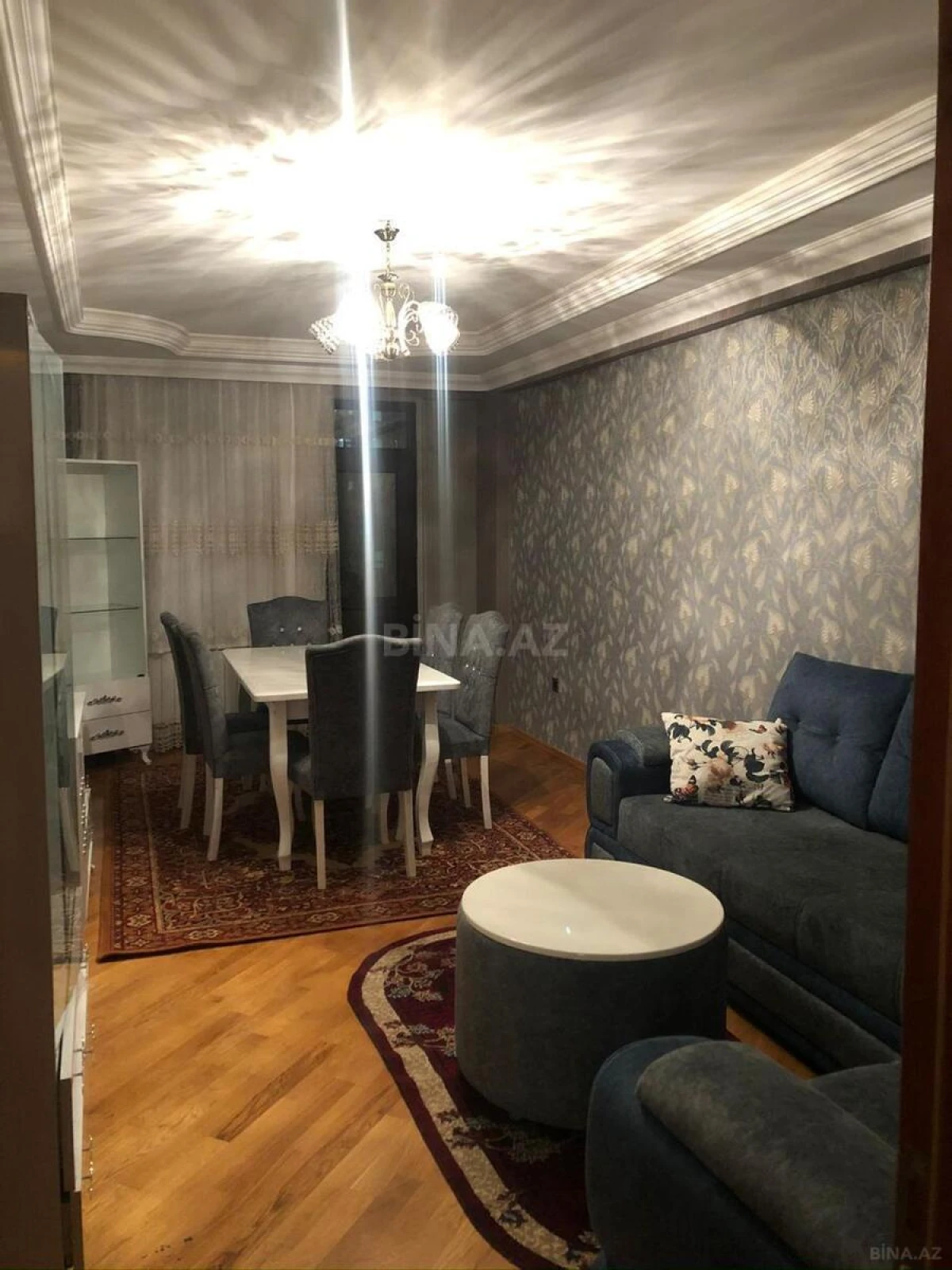 Kirayə verilir 3 otaqlı mənzil 170 m²