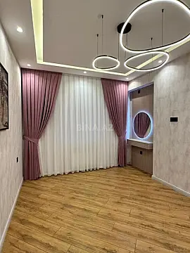Satılır 2 otaqlı mənzil 82 m²