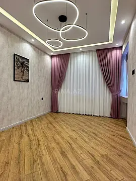 Satılır 2 otaqlı mənzil 82 m²