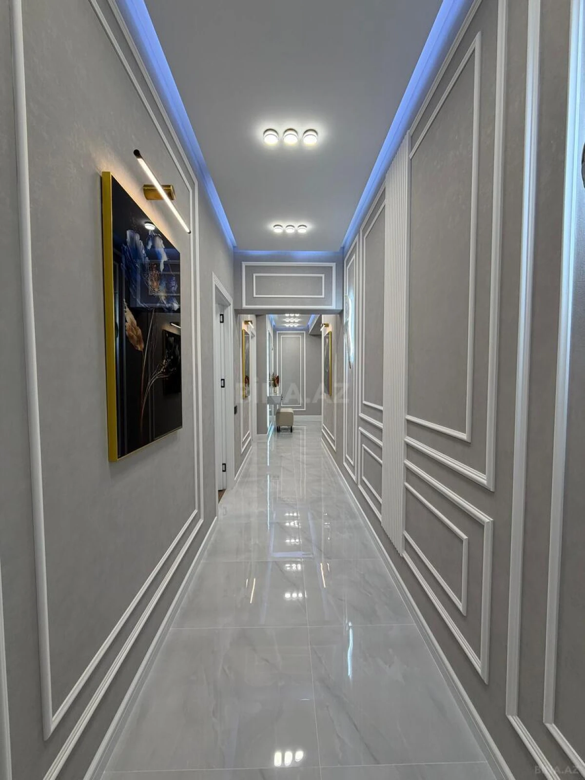 Satılır 3 otaqlı mənzil 105 m²