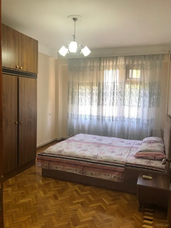 Kirayə verilir 3 otaqlı mənzil 90 m²