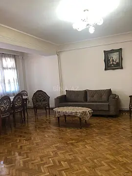 Kirayə verilir 3 otaqlı mənzil 90 m² — Bakı 3 otaq 90.00 m²