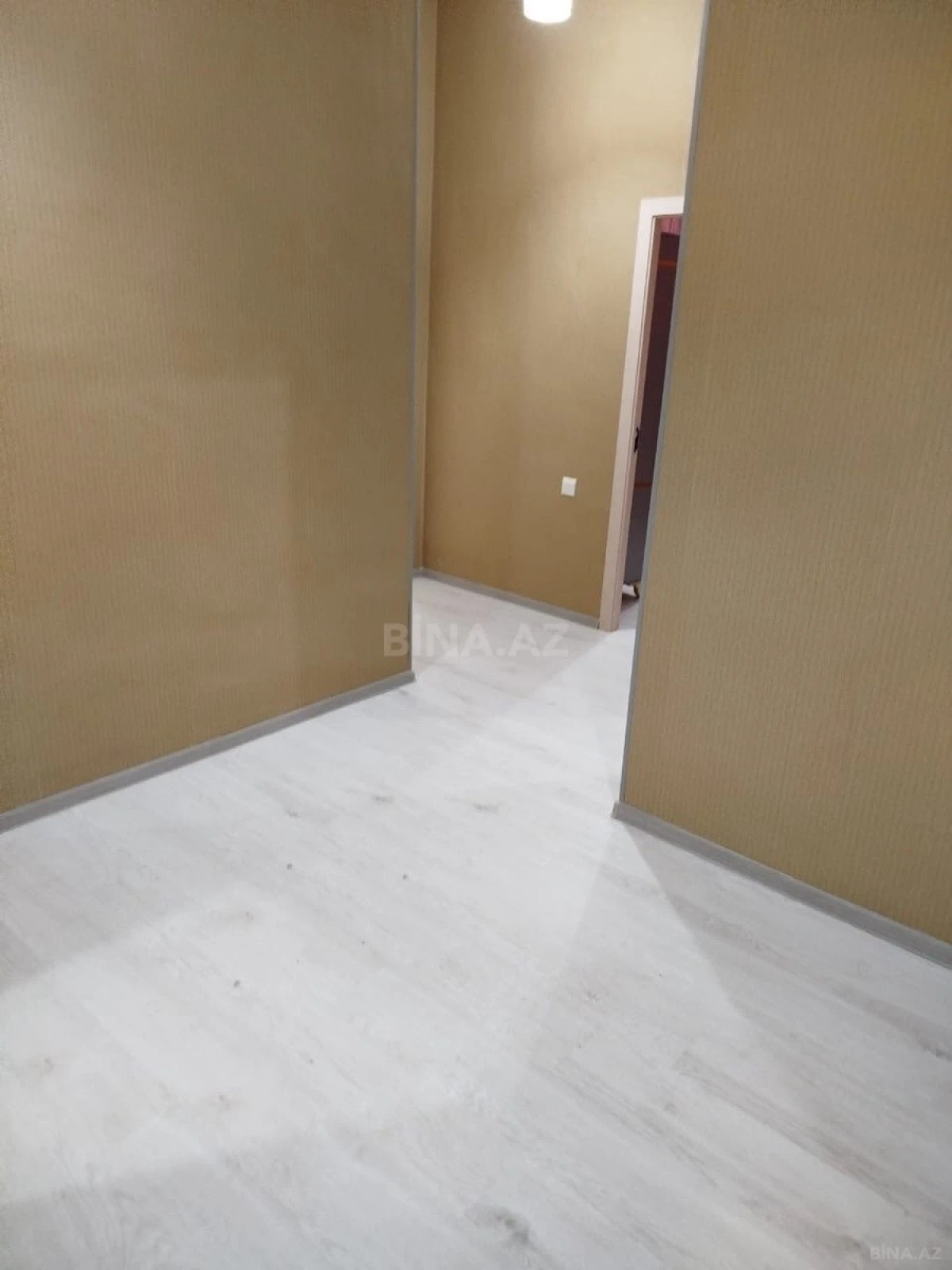 Kirayə verilir 3 otaqlı mənzil 100 m²