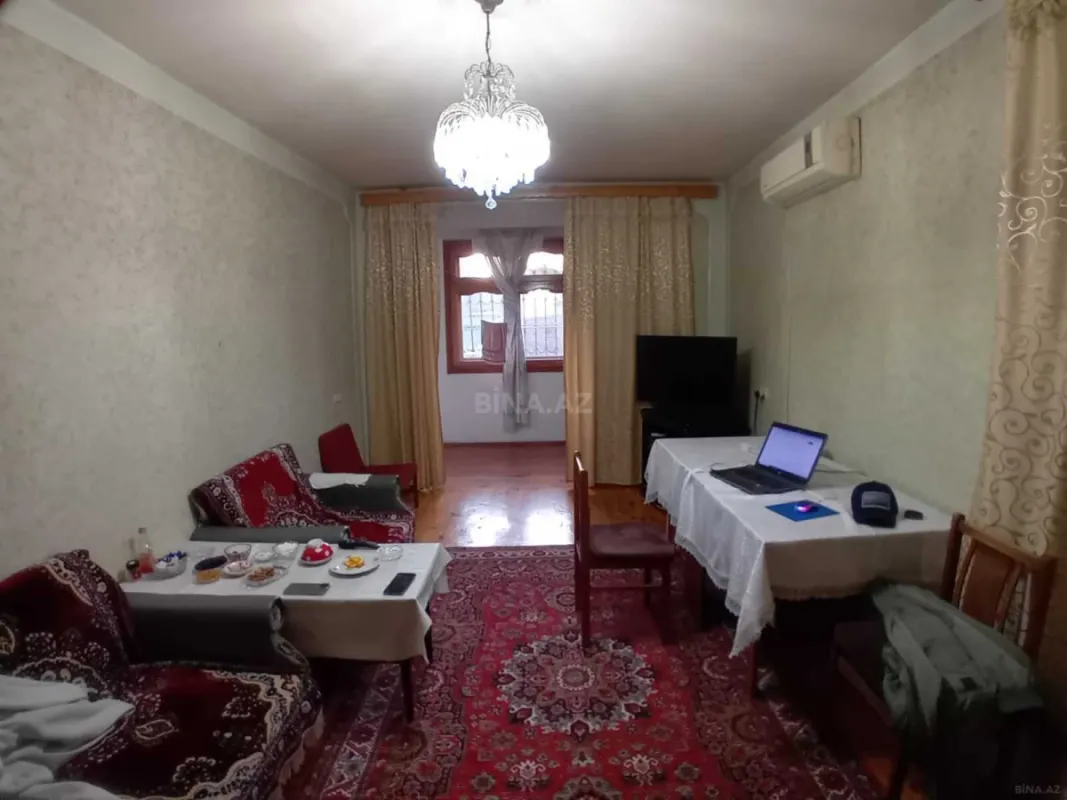 Satılır 2 otaqlı mənzil 58 m²