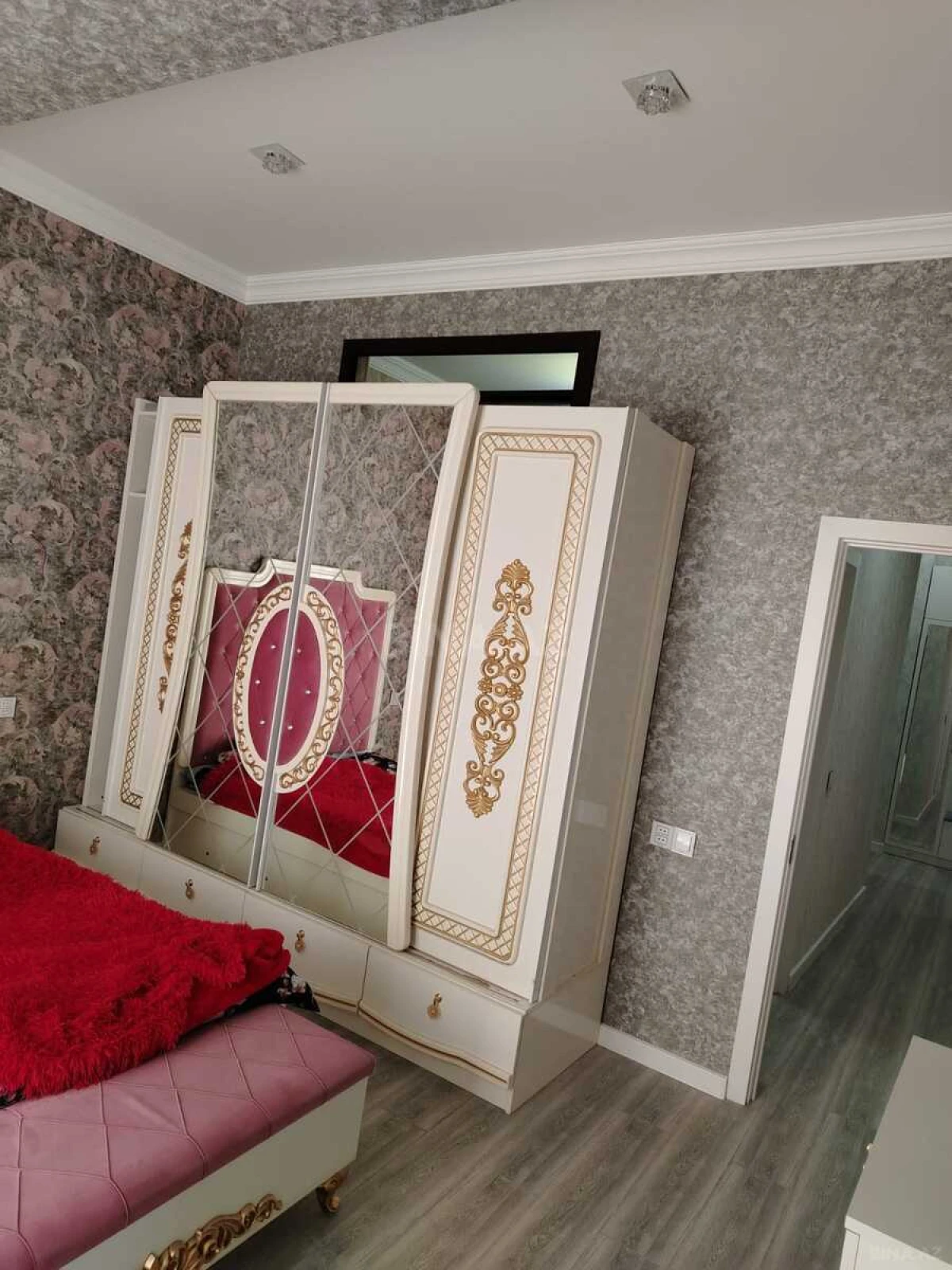 Kirayə verilir 3 otaqlı mənzil 80 m²