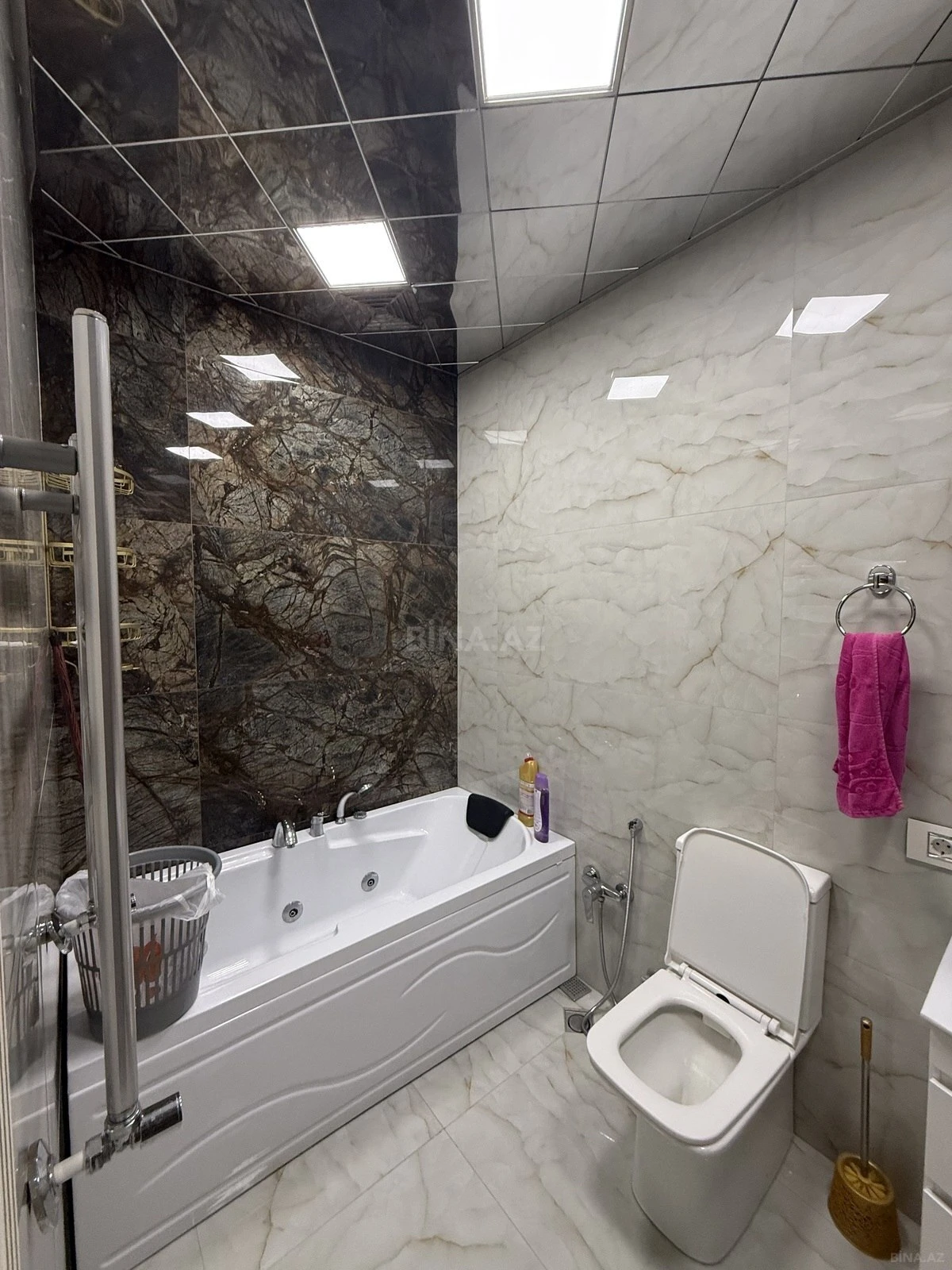 Satılır 4 otaqlı mənzil 173 m²