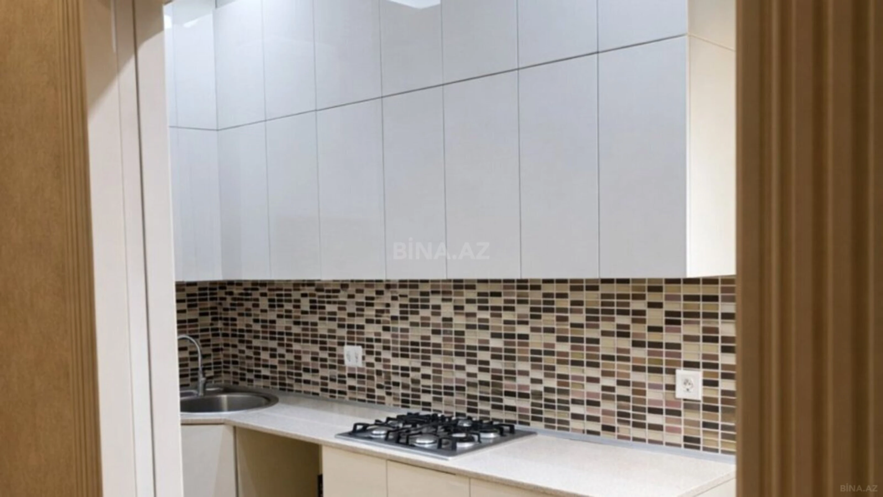 Satılır 3 otaqlı mənzil 100 m²