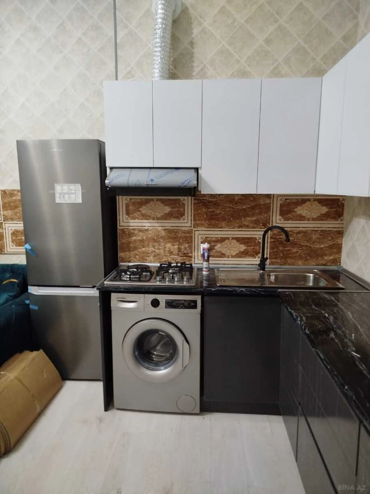 Kirayə verilir 3 otaqlı mənzil 87.4 m²