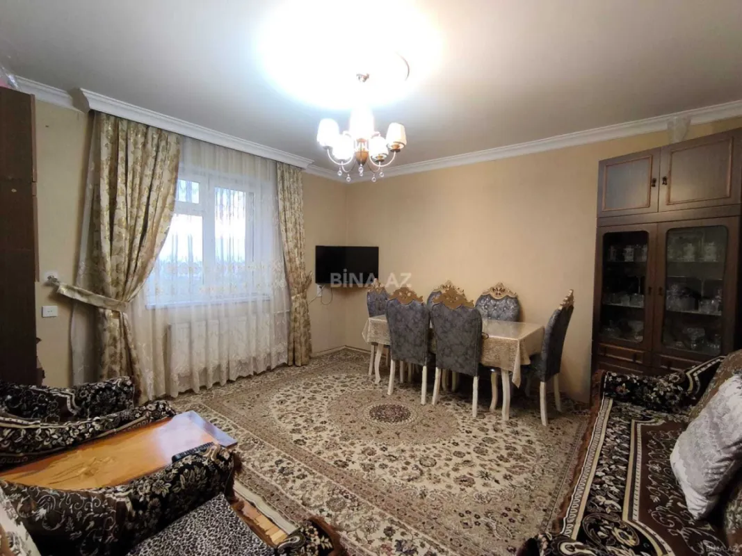 Satılır 4 otaqlı mənzil 100 m²