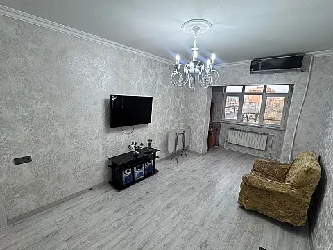 Satılır 2 otaqlı mənzil 65 m²