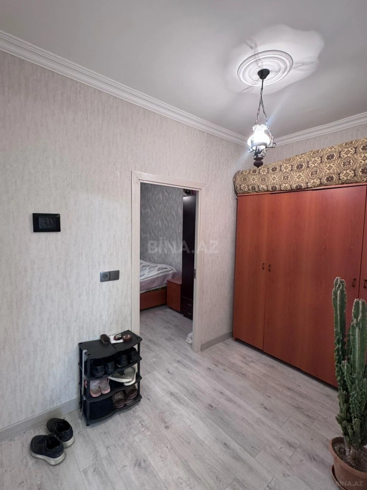 Satılır 2 otaqlı mənzil 65 m²