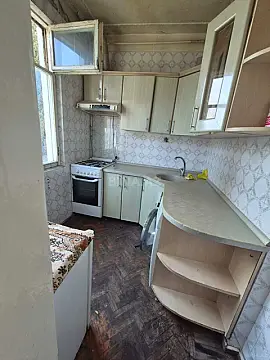 Kirayə verilir 2 otaqlı mənzil 43 m²