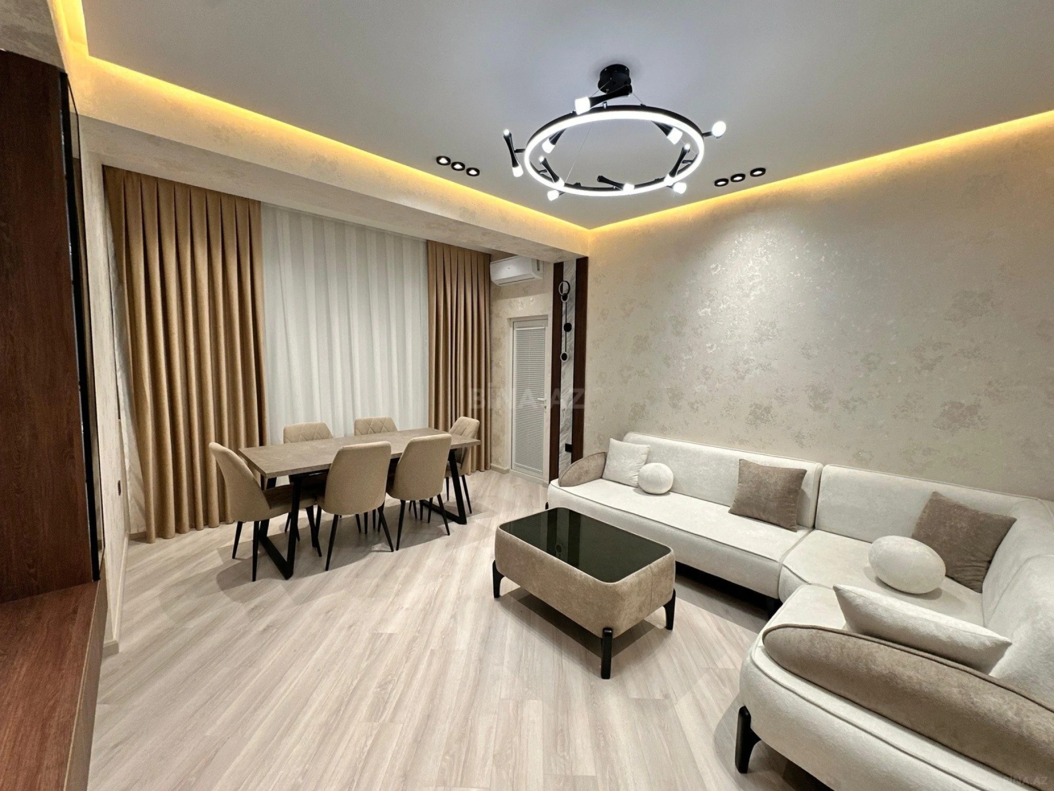 Satılır 2 otaqlı mənzil 80 m²