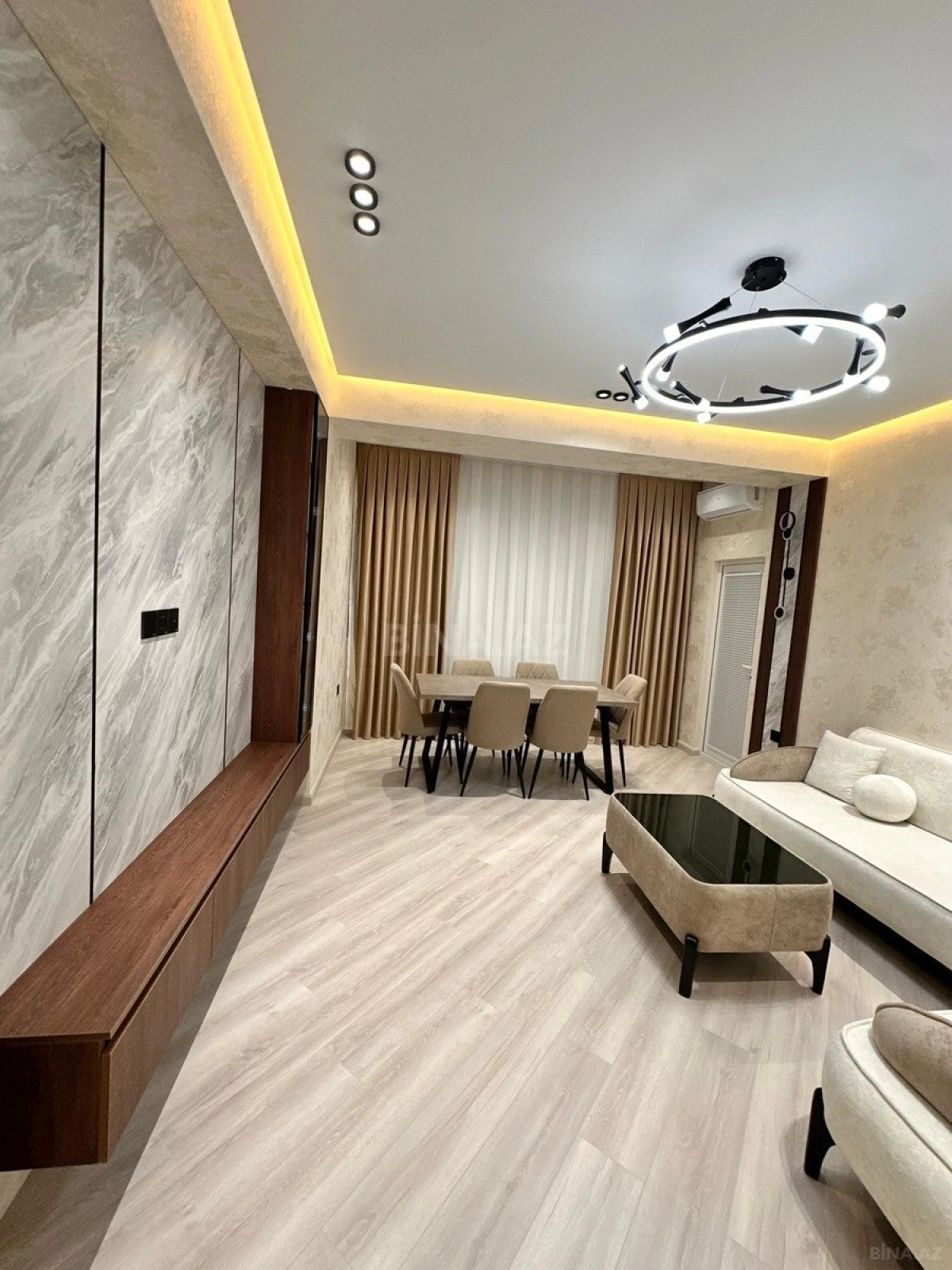 Satılır 2 otaqlı mənzil 80 m²