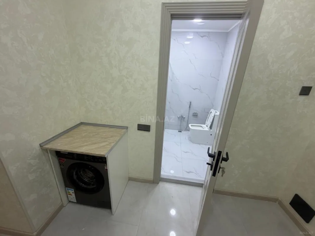 Kirayə verilir 2 otaqlı mənzil 75 m²