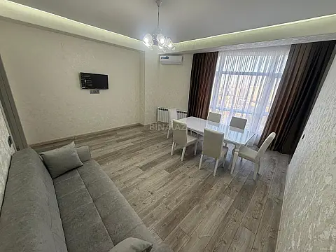 Kirayə verilir 2 otaqlı mənzil 75 m² — Bakı 2 otaq 75.00 m²
