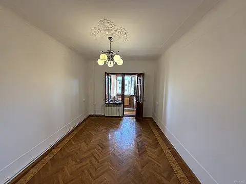 Satılır 3 otaqlı mənzil 80 m² — Bakı 3 otaq 80.00 m²