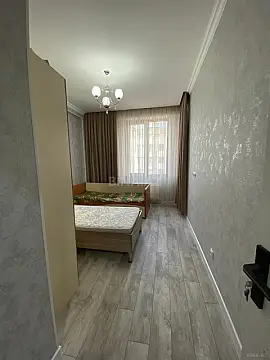 Kirayə verilir 2 otaqlı mənzil 49 m²