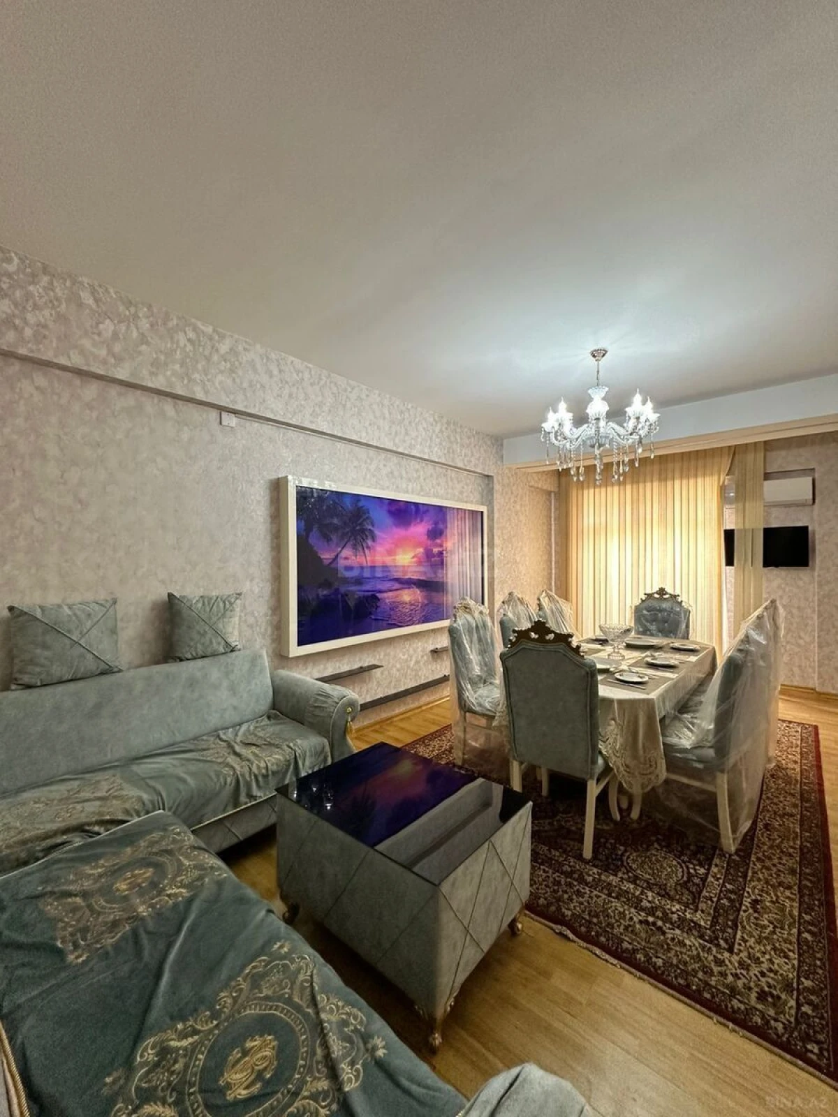 Kirayə verilir 3 otaqlı mənzil 110 m²