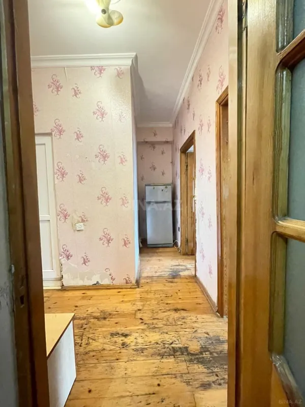 Satılır 2 otaqlı mənzil 70 m²