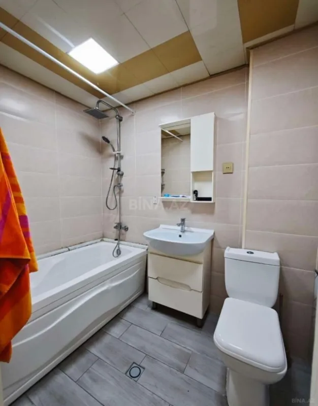 Satılır 3 otaqlı mənzil 115 m²