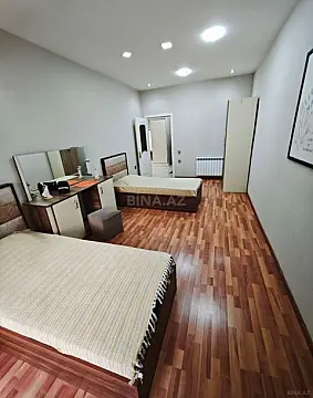 Satılır 3 otaqlı mənzil 115 m²