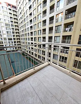 Satılır 3 otaqlı mənzil 115 m²