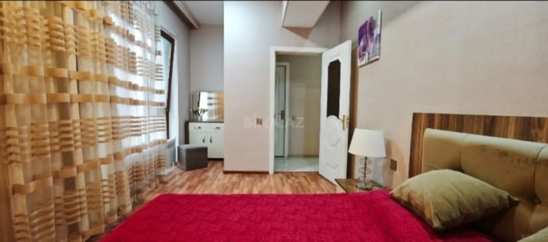 Satılır 3 otaqlı mənzil 115 m²