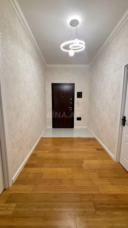Satılır 2 otaqlı mənzil 80 m²