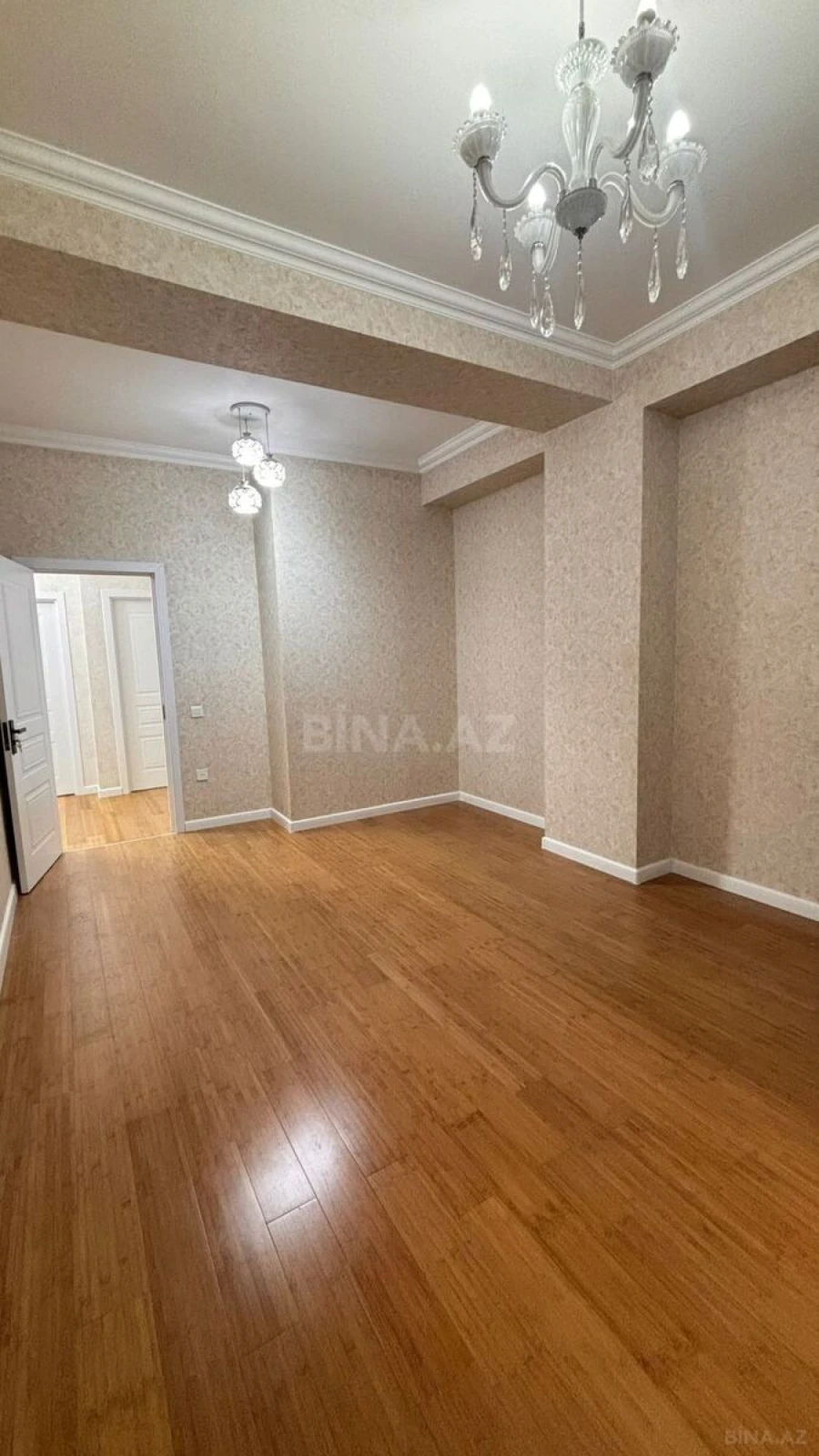 Satılır 2 otaqlı mənzil 80 m²