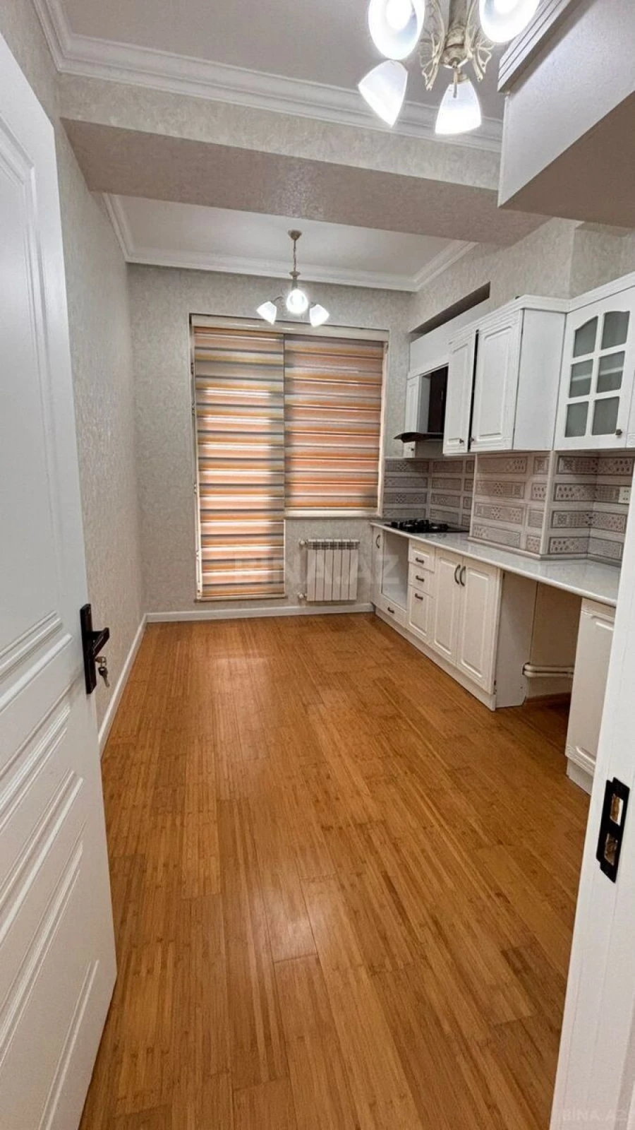 Satılır 2 otaqlı mənzil 80 m²