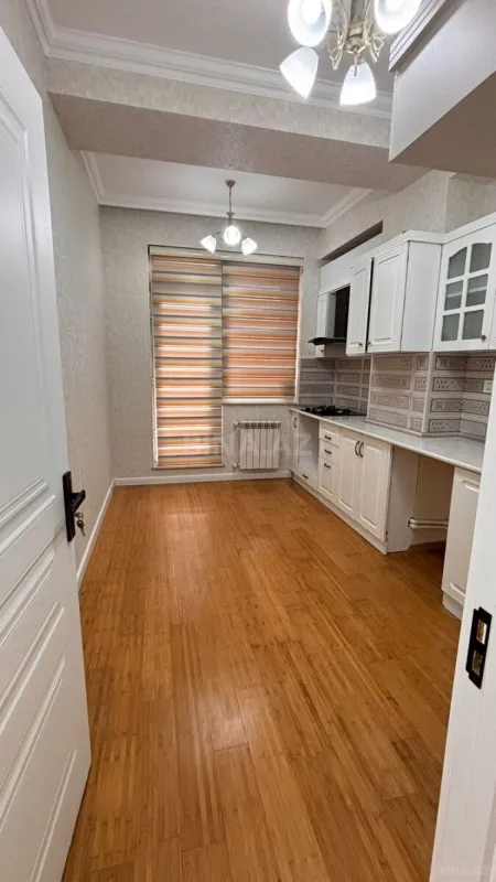 Satılır 2 otaqlı mənzil 80 m²
