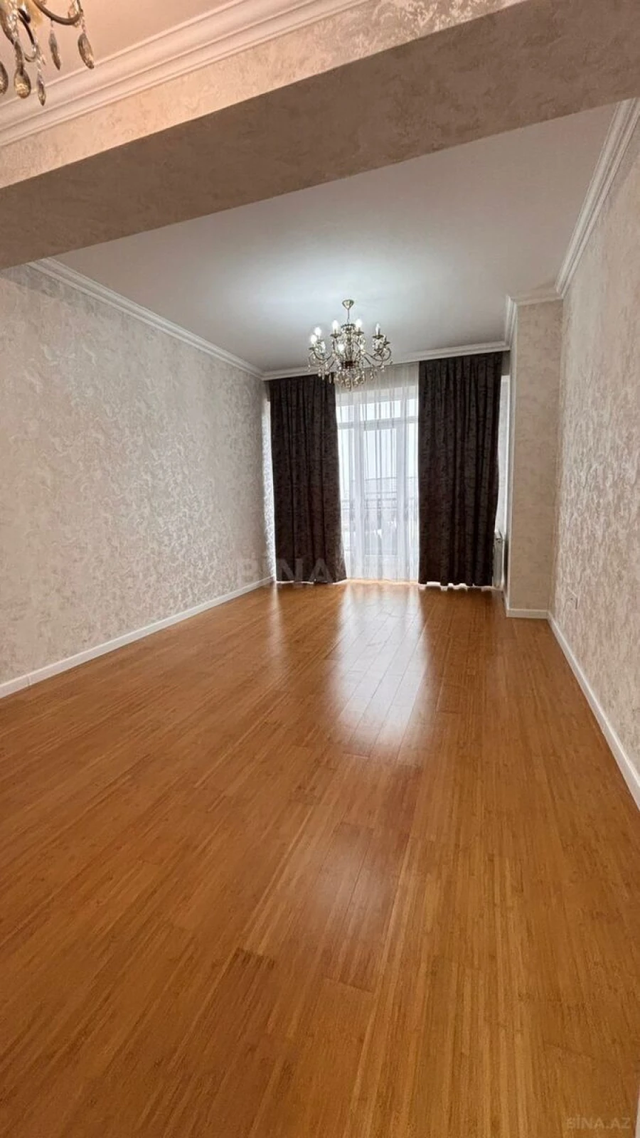 Satılır 2 otaqlı mənzil 80 m²