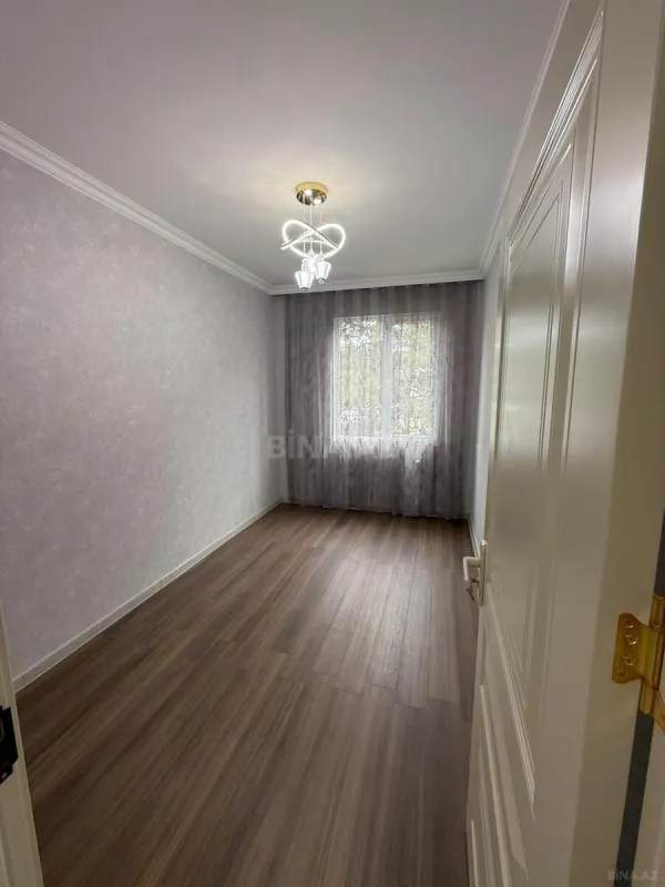 Satılır 3 otaqlı mənzil 68 m²