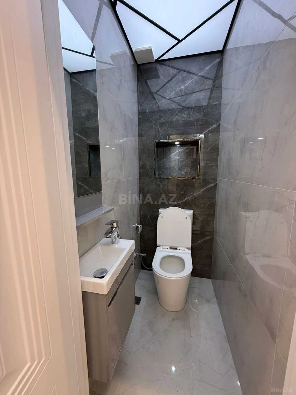Satılır 3 otaqlı mənzil 70 m²