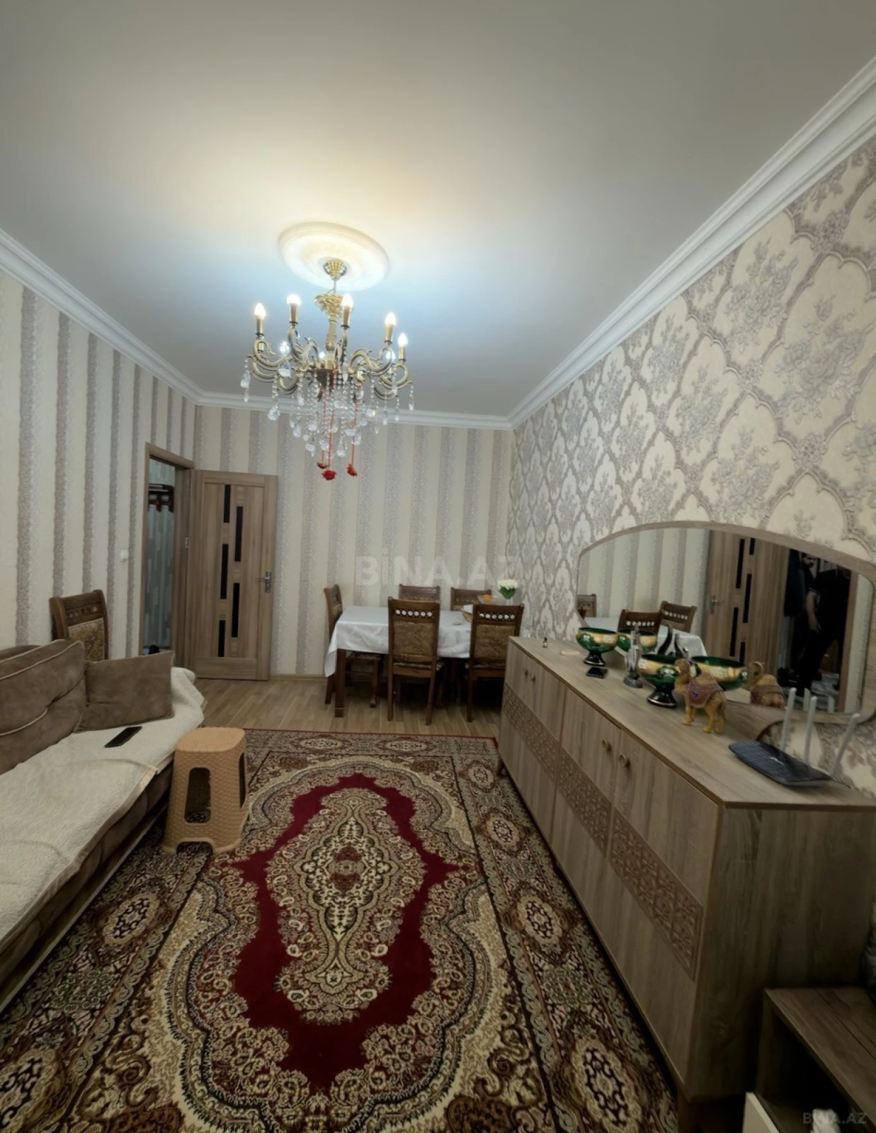 Satılır 2 otaqlı mənzil 60 m²