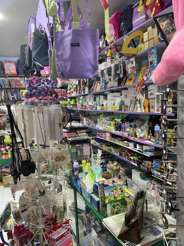 Satılır obyekt 33 m²