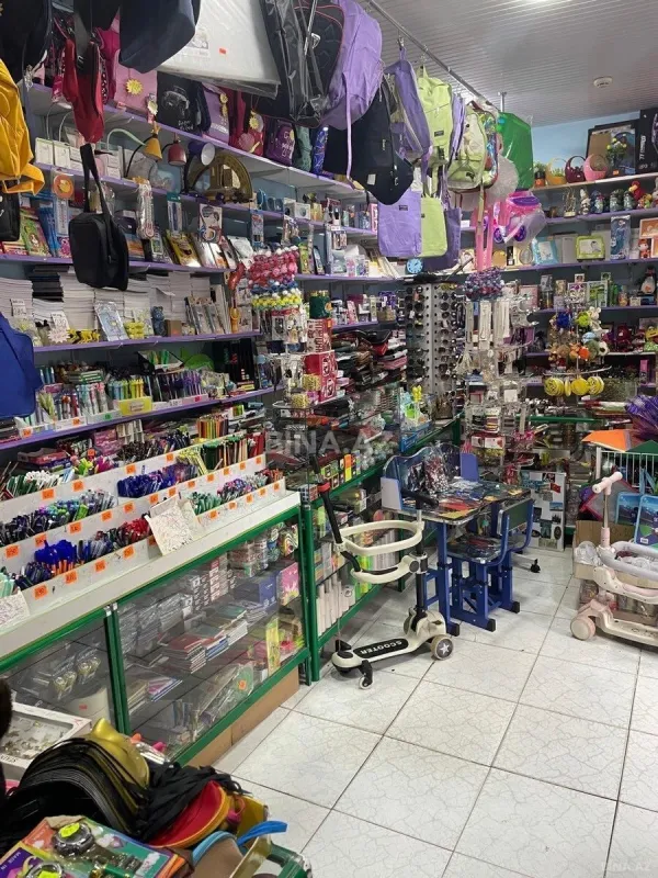 Satılır obyekt 33 m²