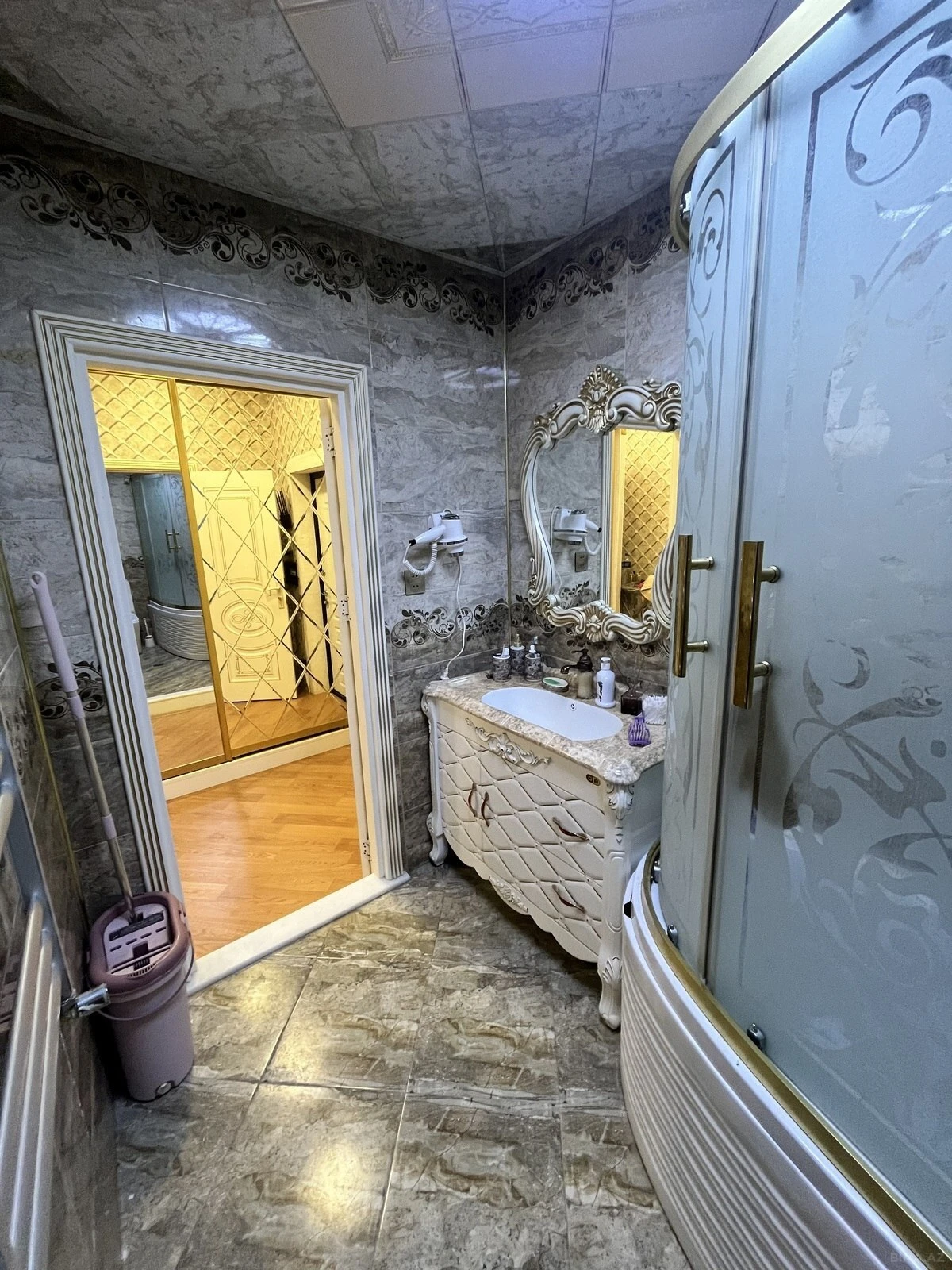 Satılır 2 otaqlı mənzil 51 m²