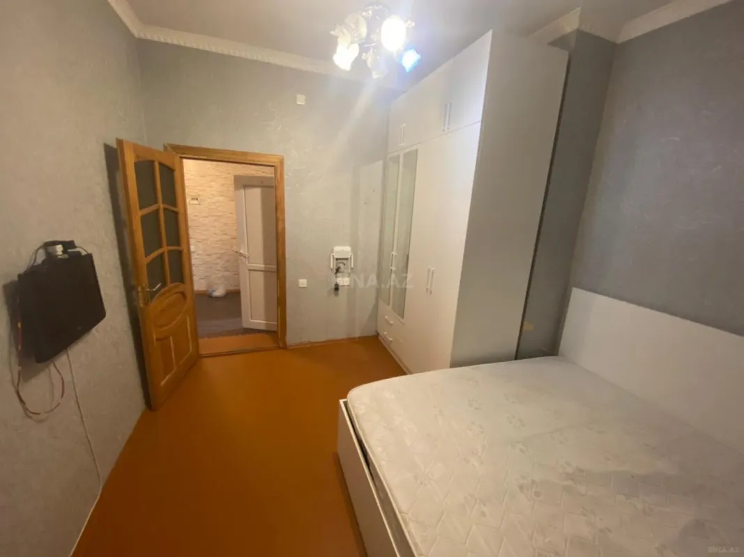 Kirayə verilir 2 otaqlı mənzil 50 m²